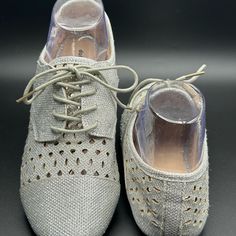 Women’s Glittery Silver Oxfords Size 8 Nwot Silver Oxfords, Clothes Jewelry, Flat Shoes Women, Loafer Flats, Doll House, Oxford, Loafers, Women Shoes, Wardrobe