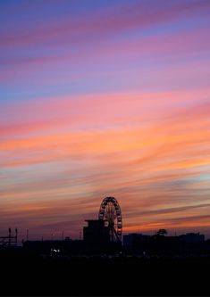 Lockdown Sunset Ferris Wheel Sunset, Sky Sunrise, Cool Aesthetic, Sunset Rose, About Cars, Aesthetic Sky, Sunset Aesthetic