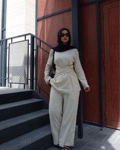 Hijab Fashion Summer, Estilo Hijab, Neat Casual Outfits, Modesty Outfits, Cute Modest Outfits, Muslim Outfits Casual, Muslim Fashion Hijab Outfits, Modest Summer Outfits