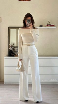 Elegantes Outfit Damen, Classy Business Outfits, Classy Outfits For Women, Professional Outfits Women, Chique Outfits, Outfit Chic, Stylish Work Attire, Everyday Fashion Outfits, Fashion Fail