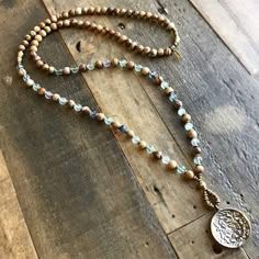 Homemade Necklaces, Jewlery Necklace, Ethno Style, Beads Craft Jewelry, Diamond Initial Necklace, Mala Bead Necklace, Beaded Jewelry Necklaces, Diy Jewelry Necklace, Beaded Necklace Diy