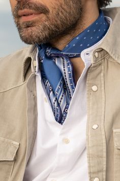 This polka dot pattern with hand-rolled hems will give your casual looks pizzazz. This scarf is a testament to timeless craftsmanship, a blend of care, and passion. The classic neckerchief size: Approx. 27" x 27". It is a comfortably large size that fits most men, unlike smaller bandanas. 100% silk twill: A soft, silky fabric traditionally used for making square scarves because it has a soft drape. Characterized by a diagonal weave which makes it very durable. Hand-rolled hems: For the ultimate Men’s Silk Scarf Fashion, Arabic Scarf Style Men, Men Scarves, Mens Scarf Fashion, Alex Garcia, Mens Scarf, Costume Inspo, Scarf Fashion, Silky Fabric