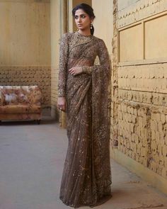 Sabyasachi Collection, Sabyasachi Sarees, Reception Saree, Designer Sarees Wedding, Old Homes, Reception Outfit, Sabyasachi Lehenga, Fancy Sarees Party Wear, Saree Designs Party Wear