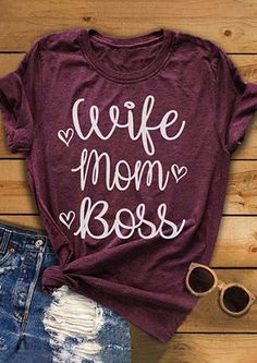 Wife Mom Boss Heart T-Shirt. #ad #tshirt Boss Tshirt, Wife Mom Boss, Cricut Shirts, Boss T Shirt, Shirts To Make, Heart T Shirt, Shirts Ideas, Vinyl Shirts, Funny Mom Shirts