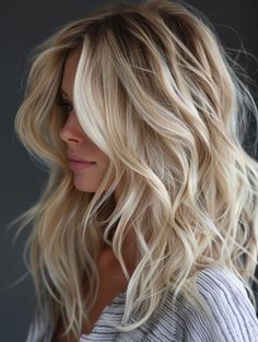 Blonde Hair Color Ideas Warm Ash Blonde Hair, Fair Skin Blonde Hair, Warm Honey Blonde, Highlights 2024, Beach Blonde Hair, Warm Highlights, Fall Blonde Hair