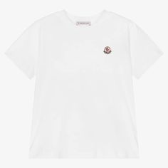 White T-shirt for boys and girls by French brand Moncler Enfant, with the brand's iconic logo patch on the chest for a touch of luxury. This must-have wardrobe staple is made in comfortable and soft cotton jersey. T Shirt For Boys, Toddler Tops, French Brands, Cotton Logo, Dream Clothes, Boys Shirts, Kids Tops, White T Shirt