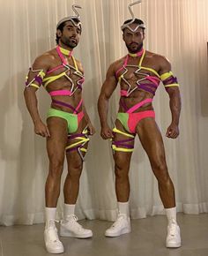 Mens Carnival Outfit, Rave Fits For Guys, Gay Costume Ideas, Guy Rave Outfits, Male Rave Outfits, Gogo Dancer Outfits, Mens Rave Outfits, Gogo Outfits, Gay Costume