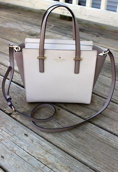 Kate Spade Cedar Street Small Hayden bag in pebble/warm putty White Purse, Spring Accessories, Handbag Heaven, Cute Purses, Cute Bags, Backpack Purse, Coco Chanel, Hermes Birkin, Chanel Handbags