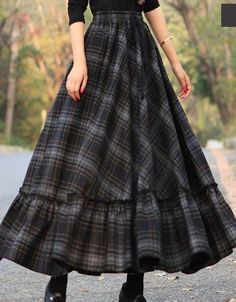 Cotton Dresses Online, Womens Long Skirt, Midi Skirt Pattern, Shop Dress, Retro Pin Up, Long Skirts For Women, Outfit Trends, Dress Cotton