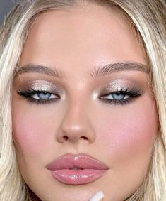 Prom Make Up For Blue Eyes Natural Looks, Natural Glam Makeup For Blue Eyes, Eye Makeup Blonde Hair Blue Eyes, Formal Make Up Blue Eyes, Nye Eye Makeup Blue Eyes, Winter Makeup Blue Eyes, Makeup For Round Blue Eyes, Eye Popping Makeup For Blue Eyes, Prom Makeup For Blue Eyes Blonde Hair Red Dress