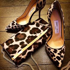 Shoe styles... I love so many Animal Print High Heels, Leopard Print Shoes, Leopard Print Heels, Print Shoes, Hot Shoes, Shoe Obsession, On The Floor, Heel Pumps