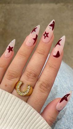 Red Star Nails, Kutek Disney, Dark Red Nails, Wine Nails, Christmas Gel, Maroon Nails, Nagel Tips, Christmas Gel Nails, Grunge Nails