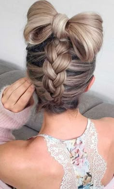 Like what you see? Follow me for more: @uhairofficial Blonde Cornrows, Autumn Hairstyles, Braids Blonde, Hair Extensions Best, Peinados Fáciles Para Cabello Corto, Cool Braids, Hair Braiding, Cornrows Braids, Hair Braids