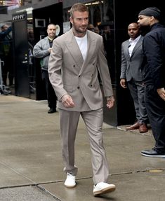 Loafer Outfit Men, Linen Blazer Men, David Beckham Suit, Drip Fits, Blazer Outfits Men