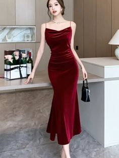 Size Chart S: Length:112cm, Bust:82cm, Waist:62cm, Hips:84cm M: Length:113cm, Bust:86cm, Waist:66cm, Hips:88cm L: Length:114cm, Bust:90cm, Waist:70cm, Hips:92cm XL: Length:115cm, Bust:94cm, Waist:74cm, Hips:96cm Note: 1. Please follow the size chart to select the size and do not select directly to your habits. 2. The size may have 1-3 cm differs due to manual measurement. 3. As we all know, the different computers display colors differently, the color of the actual item may vary slightly from th Casual Chiffon Dress, Black Sleeveless Midi Dress, Office Dresses For Women, Velvet Midi Dress, Female Clothing, Midi Dress Summer, Long Summer Dresses, Fairy Dress, Dresses Summer