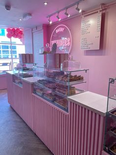 Ice Cream Store Design Ideas, Bake Shop Interior Design, Pink Cafe Design, Pink Bakery Aesthetic, Bakery Ideas Interior, Heladerias Ideas Decoracion, Mini Bakery Shop Design, Churreria Ideas, Sweet Shop Interior