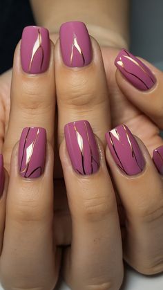 Nail Color To Go With Mauve Dress, Dark Shade Nail Art, Berry Autumn Nails, Pink And Mauve Nails, Nail Colours For Fall 2024, Dusky Pink Nail Designs, November Pink Nails, Pink Fall Nails Acrylic, Short Fall Nails Ideas