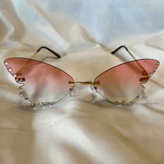 Butterfly shaped Sunglasses, super cute perfect for any occasion' High Quality, Sunglasses All colors shown available  #Sunglasses #glassas #Sunnies #Summer #fashion sunglasses, High Quality, Fashion Sunglasses Sunglasses Colorful, Colorful Sunglasses, Shaped Sunglasses, Butterfly Sunglasses, Sunglasses Fashion, Women Sunglasses, Butterfly Shape, Colored Sunglasses, Quality Fashion