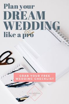 a wedding planner with the title plan your dream wedding like a pro grab your free wedding checklist