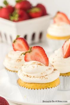 Tres Leche Cupcakes - Desserts on a Dime Mexican Christmas Desserts, Old Fashion Tea Cake Recipe, Mexican Christmas Food, Old Fashioned Tea Cakes, Cake Mix Ingredients, Best Chocolate Desserts, Tea Cakes Recipes, Easy Cupcake Recipes, Easy Cupcakes