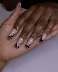 Acrylic Nails Inspiration Black, Nails Inspiration Black Women, Nail Colors For Black Women, Nails Inspiration Black, Colors For Black Women, Quartz Nails, Wow Nails, Subtle Nails, Simple Acrylic Nails