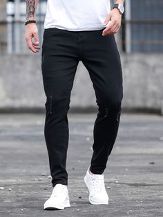 Preto  Collar  Jeans Simples Skinny Embellished Elasticidade alta  Denim Masculino Men’s Outfits With Black Jeans, Male Black Jeans Outfit, Black Jeans Men Aesthetic, Black Slim Fit Denim Pants, Black Jeans Male, Fashion Outfit Ideas, Outfits Hombre, Stylish Mens Outfits, Jesus Shirts