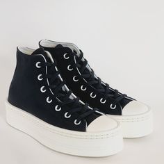 Converse Chuck Taylor All Star Hi High Top Modern Lift Black / Egret Women's Platform Sneakers / Boots A06141c Nwt Brand: Converse Model: Chuck Taylor All Star Lift Hi Style Code: A06141c Color: Black / Egret Gender: Women's Size Guide: Us Women's 8 / Uk 6 / Eur 39 / Cm 24.5 Elevate The Everyday Introducing Your New Go-To Platform. Designed For Versatile Styling And All-Day Comfort, The Chuck Taylor All Star Modern Lift Combines Easy-To-Pair Colors And Clean Lines With A Premium Canvas Upper And Black Mid-top Canvas Platform Sneakers, Black Canvas Converse Platform Sneakers, Black Canvas Platform Sneakers With Laces, Black Platform Canvas Shoes For Spring, Ankle-high Black Platform Sneakers For Spring, Spring Black Ankle-high Platform Sneakers, Black Leather Canvas Shoes, Black Leather Canvas Shoes For Spring, Spring Black Leather Canvas Shoes