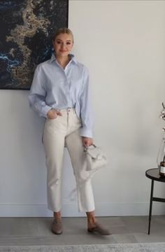 Cream Mom Jeans Outfit, Lydia Tomlinson Outfits, Cream Mom Jeans, Cream Cardigan Outfit, Lydia Tomlinson, Beth Djalali, Fashion Over 30, Being A Lady