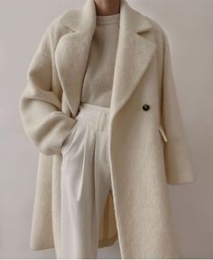 Chique Outfit, White Coat, Looks Chic, Looks Vintage