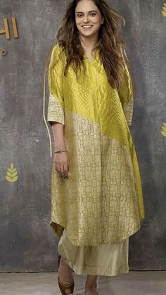 Designer Kurti Patterns, Kurta Neck Design, Cotton Kurti Designs, Kurti Neck Designs, Kurti Designs Party Wear, Designer Party Wear Dresses, Designer Dresses Casual