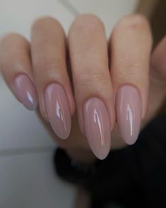 Russian Nails Manicures, Brat Aesthetic, Room Inspired, Milky Nails, Nails Only, Oval Nails, Neutral Nails, Elegant Nails