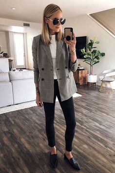 Classy Office Wear, Classy Office, Blazer Outfit, Fashion Jackson, Summer Work Outfits, Outfit Design, Fall Outfits For Work, Classy Work Outfits, Casual Work Outfits