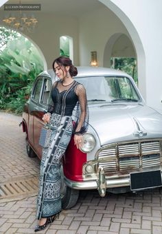 Dress Kondangan Modern, Elegant Fashion Outfits, Thai Fashion, Burmese Clothing