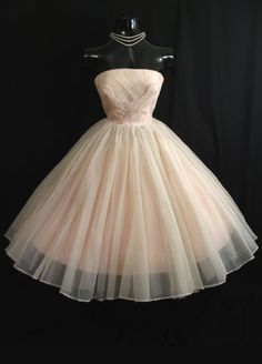 Ball-Gown Prom Dress,Short Prom Dress,Strapless Prom Dress,Tulle Prom Dress 1950s Prom Dress, Prom Dress Strapless, Prom Dress Tulle, Prom Dress Short, Dress Short Prom, Prom Dress Pictures, Strapless Prom Dress, Strapless Prom Dresses, 50's Style