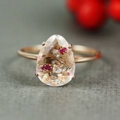 pretty.. Red Ring, Oval Ring, Ruby Jewelry, Pink Ring, White Quartz, Pink And Red, Yellow Diamond, Ring Vintage