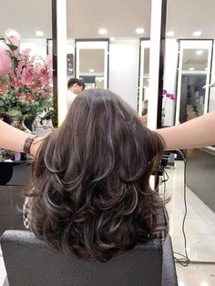 Shoulder Haircut, Haircut For Women, Haircuts For Long Hair With Layers, Trendy Hairstyle, Easy Hairstyle