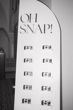 a sign that says oh snap on it in black and white with the words, oh snap