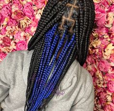 Blue Knotless, White Hair Extensions, Medium Size Braids, Dark To Light Hair, Blue Hair Extensions, Medium Knotless Braids