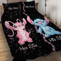 two cartoon characters are depicted on this black bedding set that has hearts and stars all over it