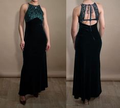 Elegant dark green velvet dress Maxi gown style Halter sleeveless with back keyhole Zipper closure Velvet Maxi Dress: Best fits S, depending on desired fit. This item is not pinned. Model is a S, 5 ft 4 in (162.5 cm) x 34/26/36 x US 2/4. Flat Approximate Measurements: Length 57 in. Underarm to Underarm 12 in. Shoulder to Shoulder 9.5 in. Marked Size 8 Ships worldwide in biodegradable & recyclable packaging. Ask about free shipping. Unless noted, vintage items have been pre-loved, are subject to imperfections & some subtle stains. We do our absolute best to ensure each item is in great condition. To view more sets, click here: https://www.etsy.com/shop/ShopRestyled?section_id=27205215 To view more tops, click here: https://www.etsy.com/shop/ShopRestyled?ref=simple-shop-header-name&listing_i Dark Green Velvet Dress, Vintage Clothing Shop, Fashion London, Moschino Dress, Green Velvet Dress, Gown Style, Velvet Maxi Dress, Velvet Maxi, Maxi Gown