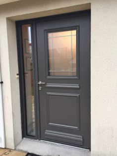 Pvc Front Doors, Front Doors Uk, Basement Doors, House Front Door Design, Diy Interior Decor, Stable Door, House Front Door, Front Door Design, Glass Front Door