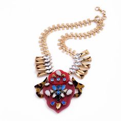 Style: Europe and America Material: Alloy Processing technology: diamond Type: Necklace Style: Women's Modeling: Flower Necklace length is about 41.5 + 5cm Necklace pendant size approximately 8 * 8.5cm Accessories 2023, Bohemian Sweater, Retro Luxury, Ladies Necklace, Resin Stone, Necklaces Women, Bohemian Accessories, Sweater Chain, Gold Necklace Women