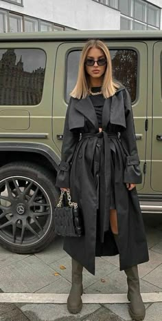 Black Trench Coat, Mode Inspo, Autumn Outfit, Looks Vintage