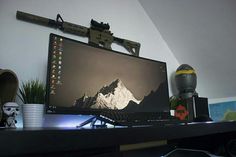 Games Setup, Gamer Room Diy, Monitor Setup, Pc Gaming Setup, Video Game Rooms, Bedroom Setup