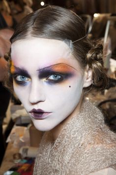 Sasha Pivovarova | John Galliano Spring 2011 Patmcgrathreal Makeup, Circus Makeup, Sasha Pivovarova, Makeup Creative, High Fashion Makeup, Runway Beauty