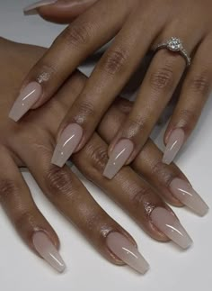 Acrylic Nails Nude, Subtle Nails, Work Nails, Nail Swag, Short Acrylic Nails Designs, Neutral Nails, Square Acrylic Nails, Classy Nails, Chic Nails