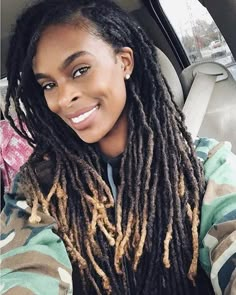 Women Locs Hairstyles, Black Women Locs Hairstyles, Ombré Dreads, Locs Black Women Hairstyles, Faux Locs Black Women, Twists Black Women, Black Women Locs, Hairstyles Dreads, Locs Black Women