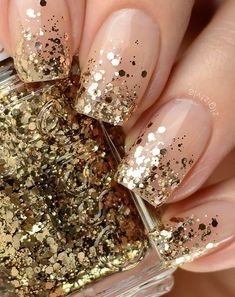 Chunky Glitter Nails, Gold Manicure, Nails With Gold, Glitter Manicure, Prom 2020, Valentine Nails, New Nail Designs