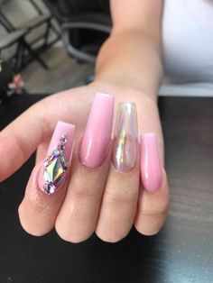 Mylar Encapsulated Acrylic Nail Art Tutorial - Nail Design - NAILS Magazine Ballerina Nails Shape, Quick Nail Art, Butterfly Nail Designs, How To Cut Nails, Floral Nail Designs, Design Nails, Nail Beauty, Ballerina Nails, Nail Forms