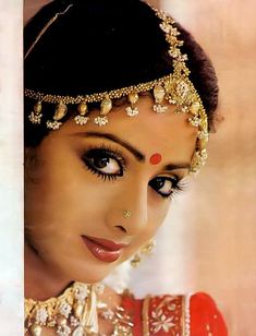 Sridevi Bollywood Aesthetic, Bollywood Pictures, Actress Images, Indian Woman